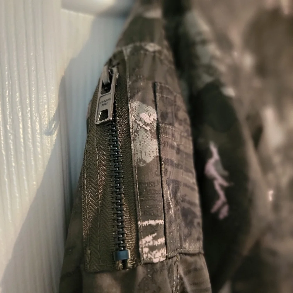 Camo Print Zip-Up Jacket in Olive Green and White